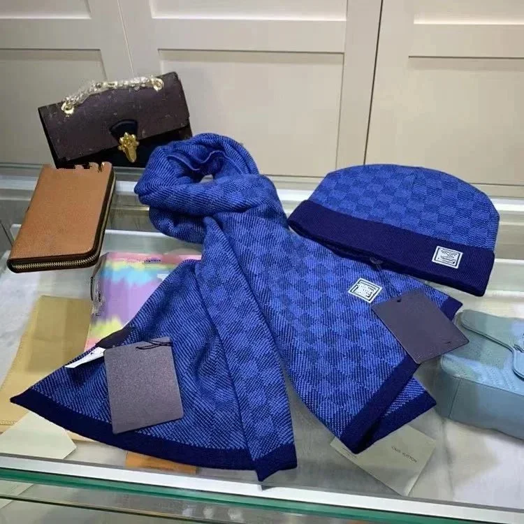 Lv Scarf  hat 7363535808