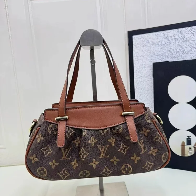 Louis Vuitton 7363257676