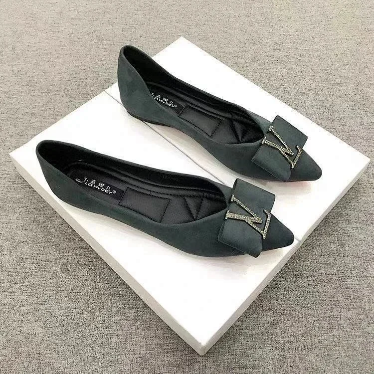 LV Flats 7420291325