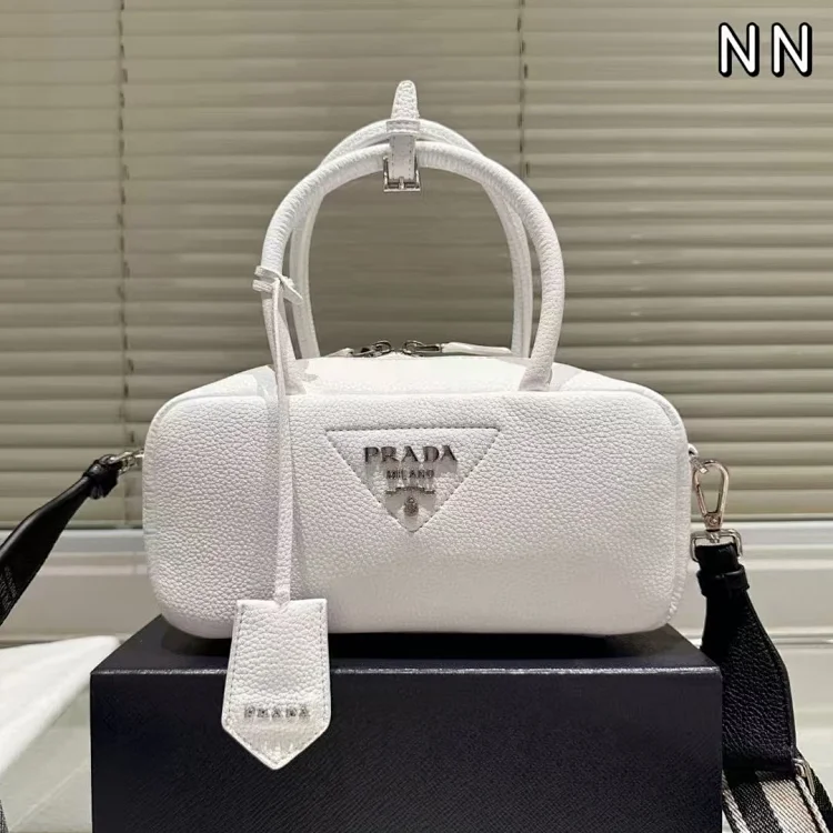 prada  Bag 7489662559