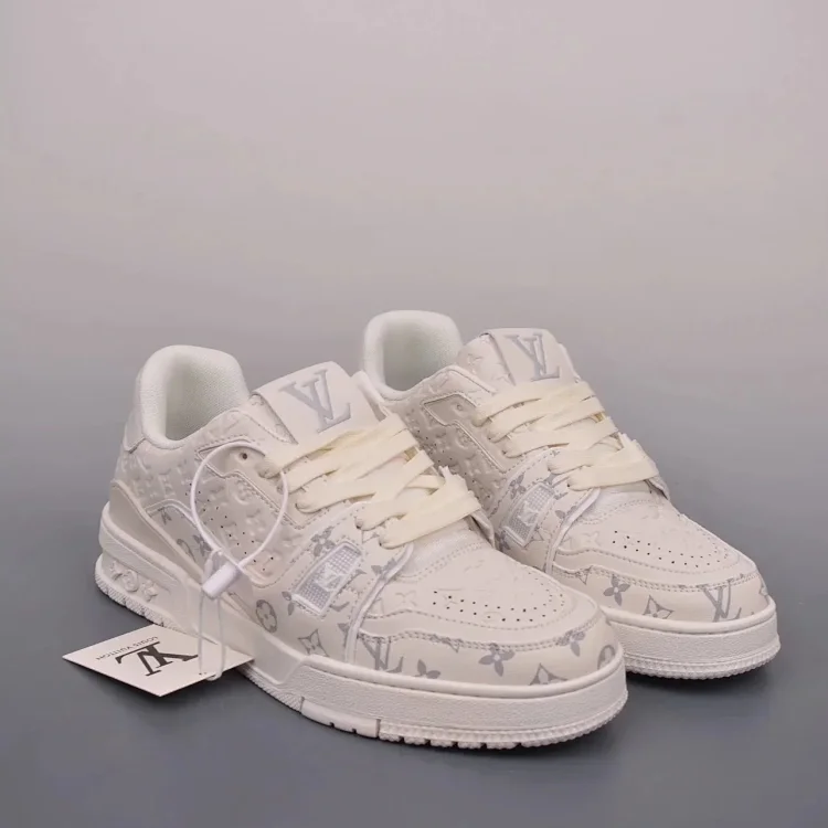 Louis Vuitton Trainer Sneakers [28 styles]